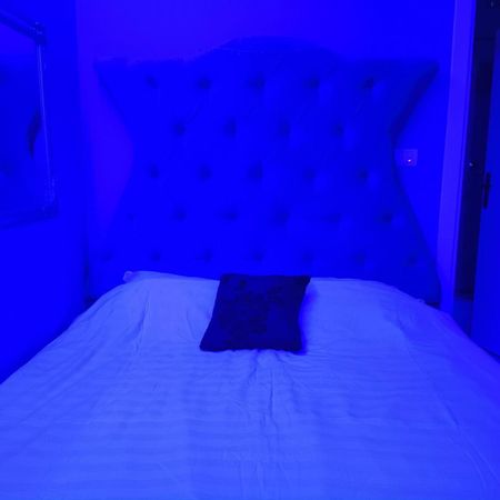Intima Spa Apartmani Белград Стая снимка