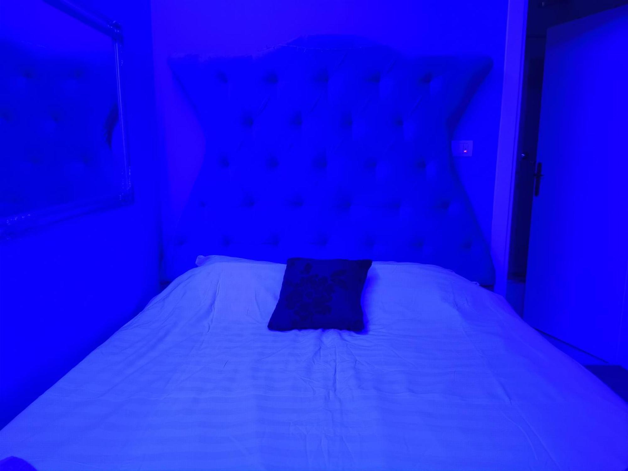 Intima Spa Apartmani Белград Стая снимка